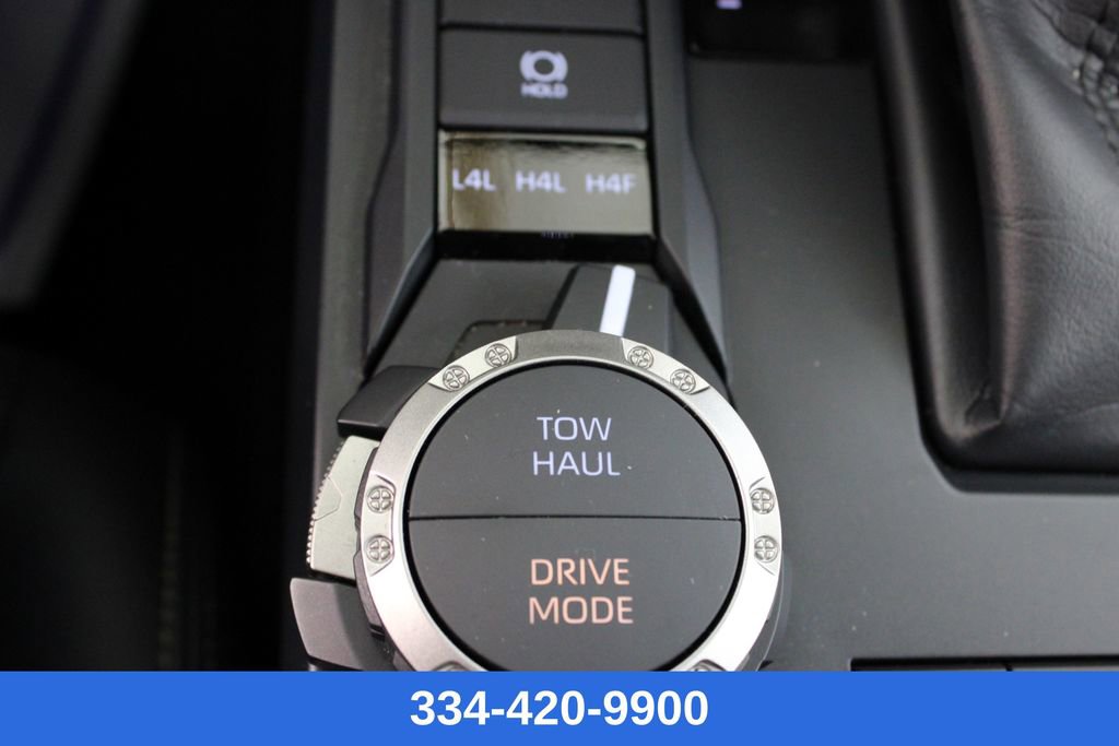 Used 2024 Toyota Tacoma Limited image 27