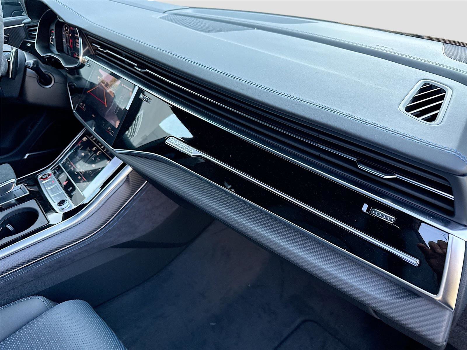 New 2026 Audi RS Q8 performance image 30