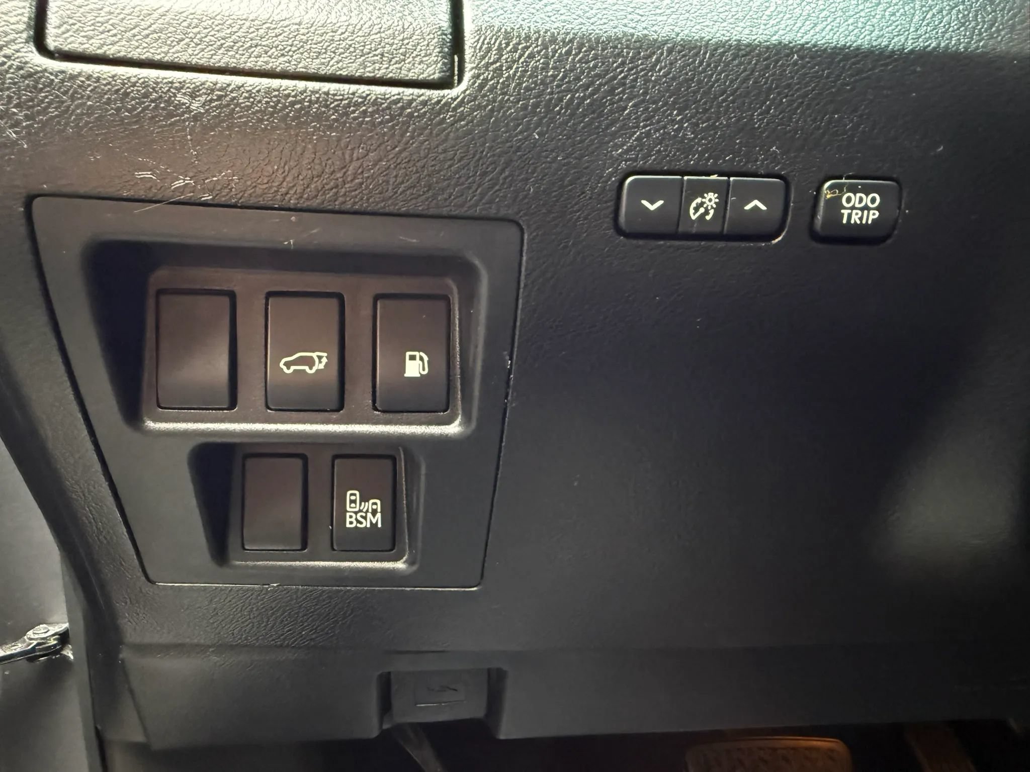 Used 2013 Lexus RX 350 AWD w/ Navigation Pkg image 32