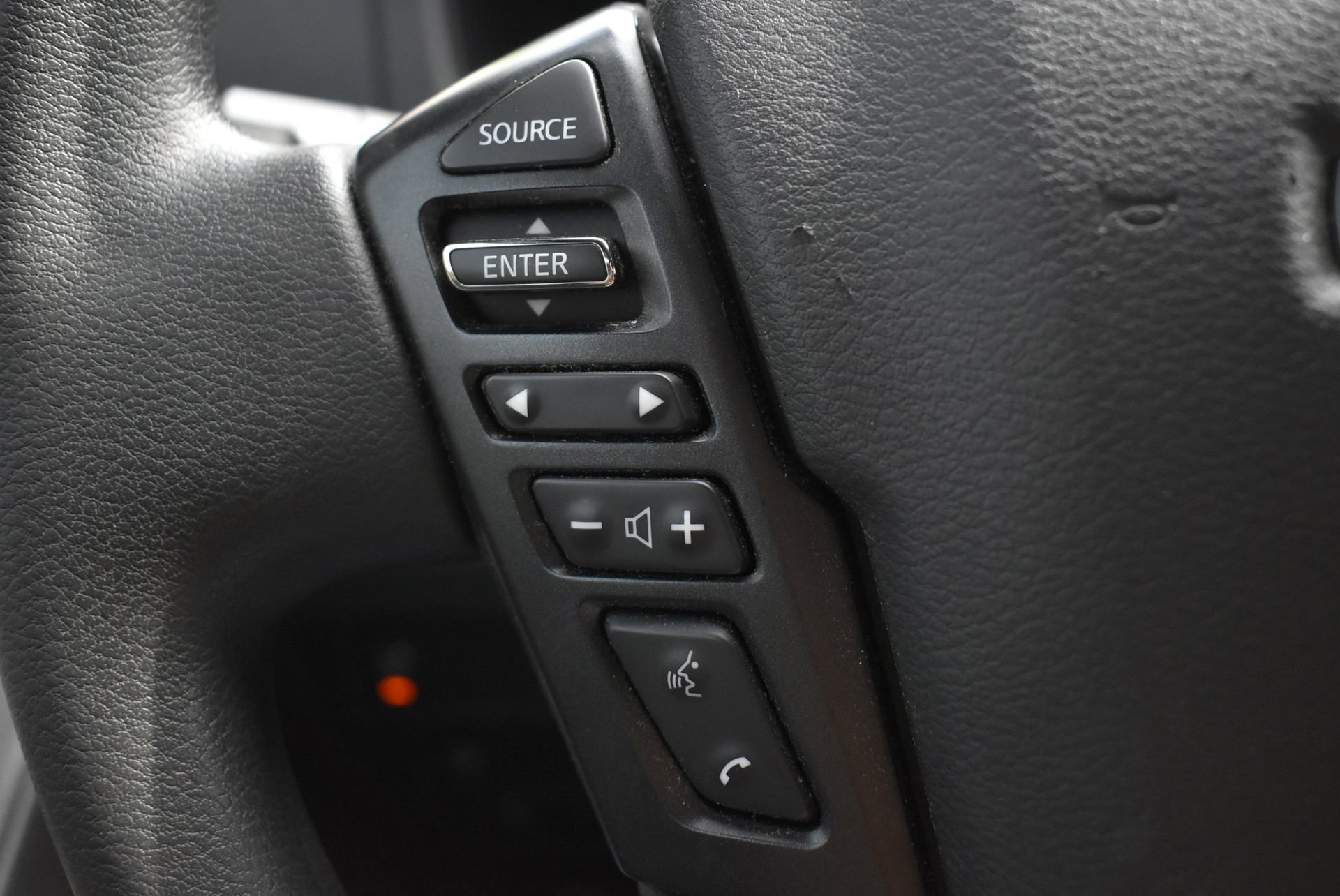 Used 2022 Nissan Frontier S w/ Technology Package RWD image 18