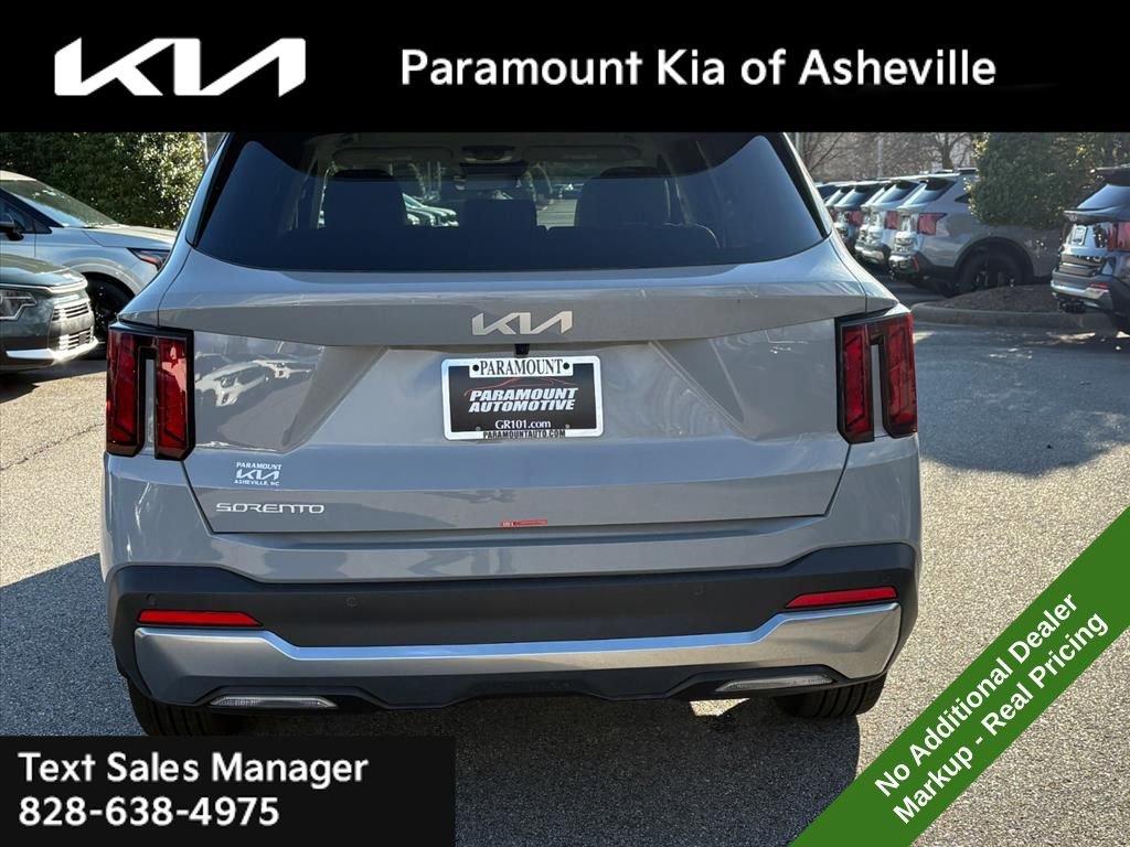 New 2026 Kia Sorento S image 5