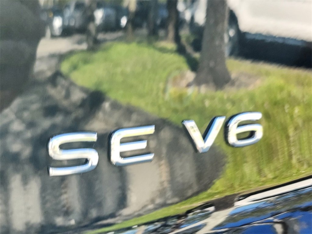 Used 2022 Volkswagen Atlas Cross Sport SE image 9