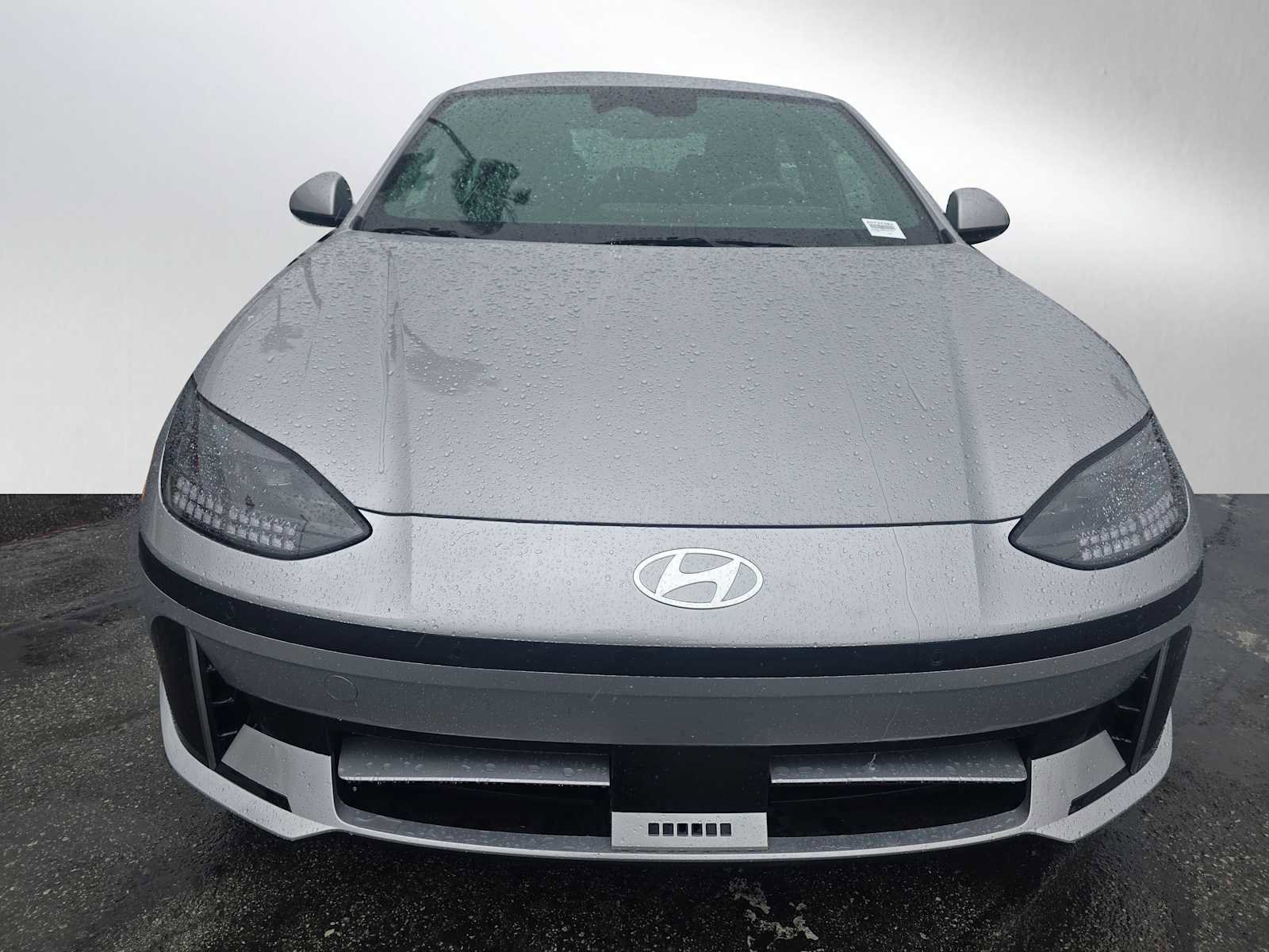Used 2024 Hyundai Ioniq 6 SE image 8