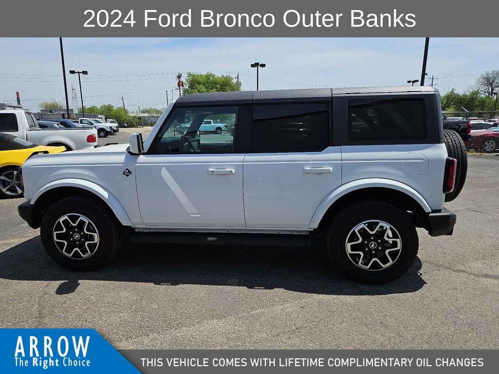 Used 2024 Ford Bronco Outer Banks image 7