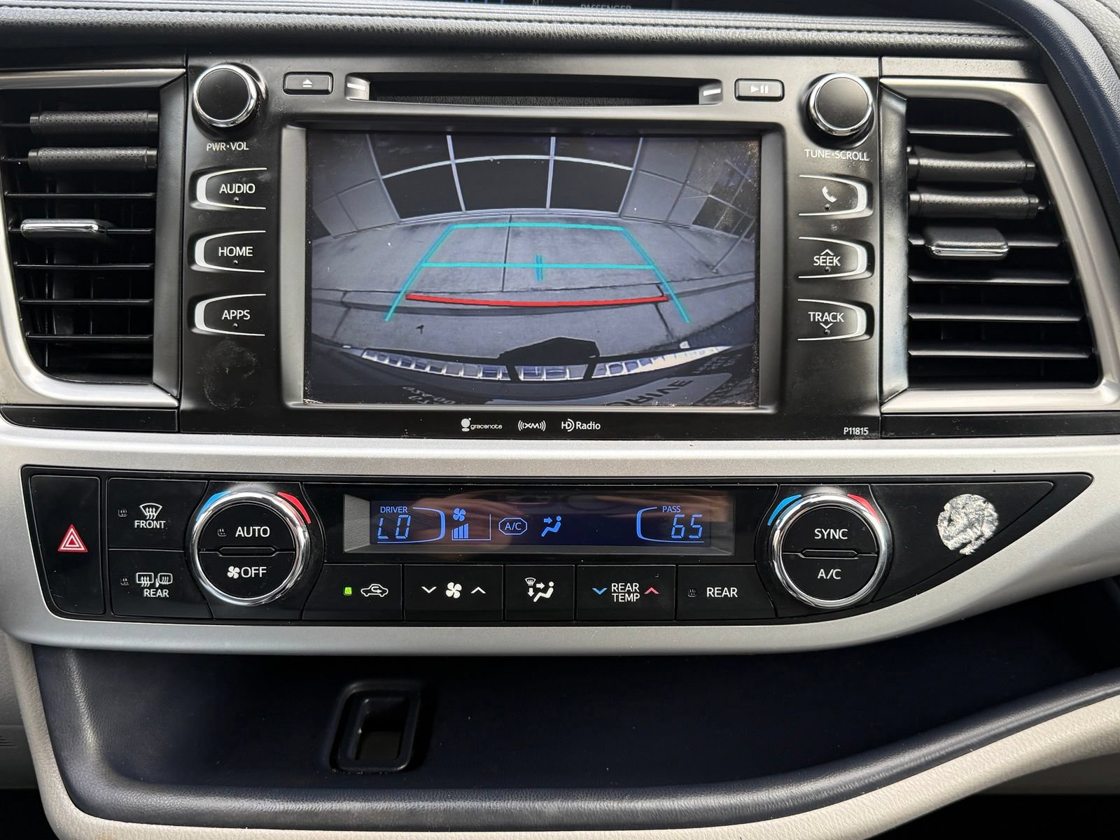 Used 2019 Toyota Highlander Plus w/ Protection Package #3 AWD/4WD image 29