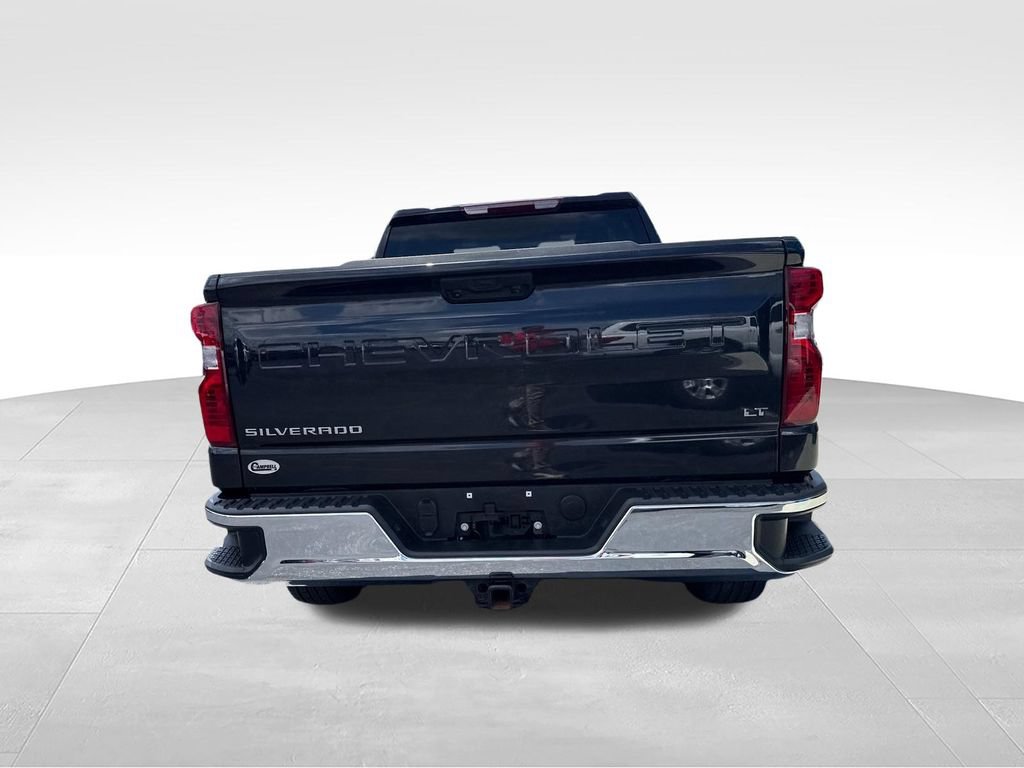 Used 2024 Chevrolet Silverado 1500 LT AWD/4WD image 4