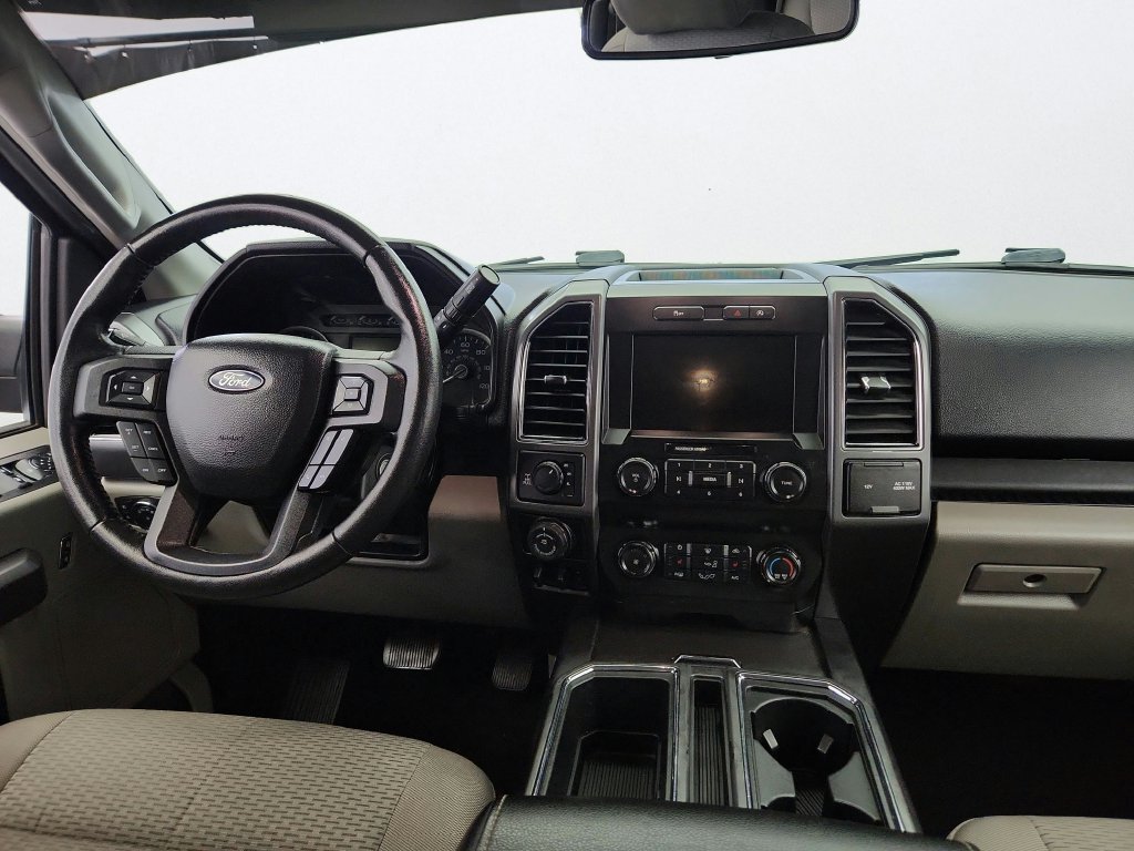 Used 2020 Ford F150 XLT w/ Equipment Group 302A Luxury AWD/4WD image 25