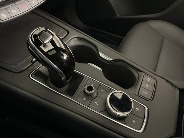 Used 2021 Cadillac XT4 Sport w/ Cold Weather Package image 18