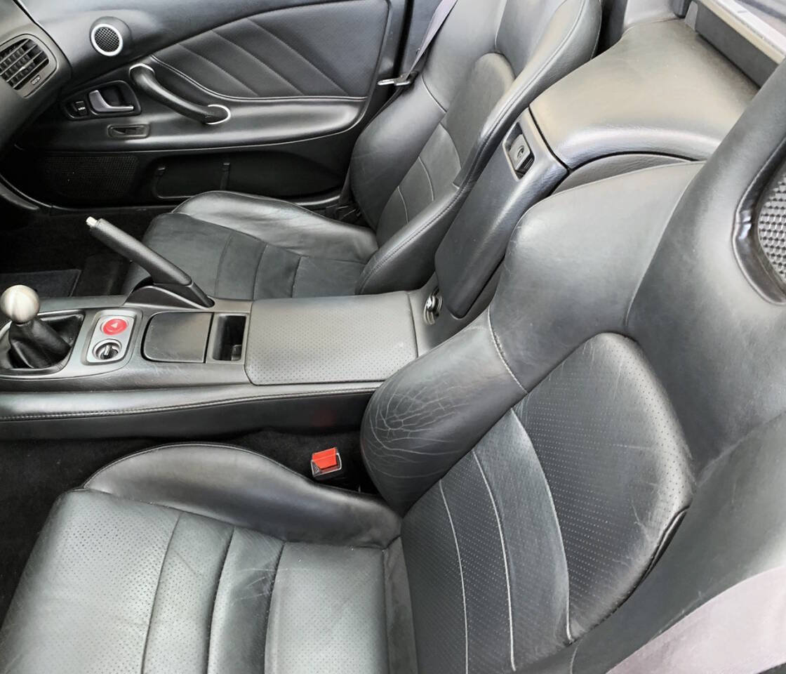 Used 2002 Honda S2000 image 9