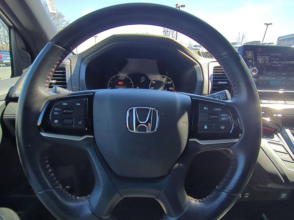 Used 2025 Honda Odyssey Sport-L image 22