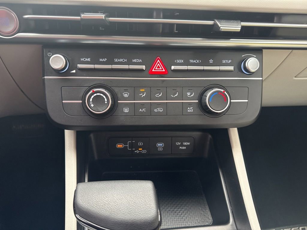 Certified 2026 Hyundai Tucson SE image 26