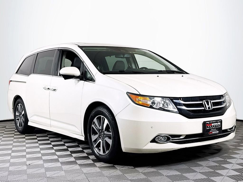 Used 2016 Honda Odyssey Touring