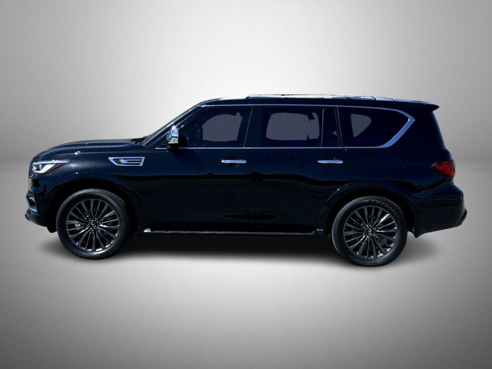 Used 2024 INFINITI QX80 Sensory w/ Cargo Package AWD/4WD image 8