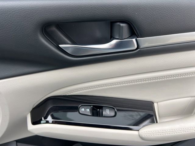 Used 2020 Nissan Altima 2.5 SV image 31