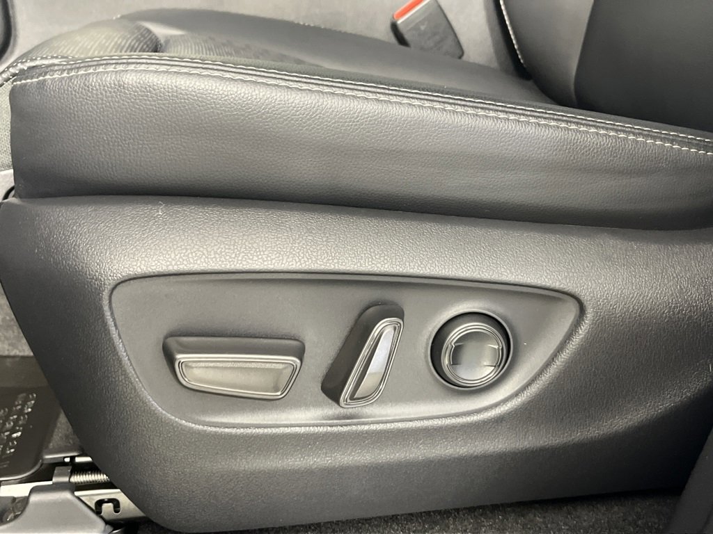 Used 2024 Toyota Land Cruiser w/ Premium Package image 27