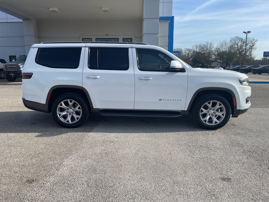 Used 2022 Jeep Wagoneer Series II w/ Rear Seat Video Group 1 image 6