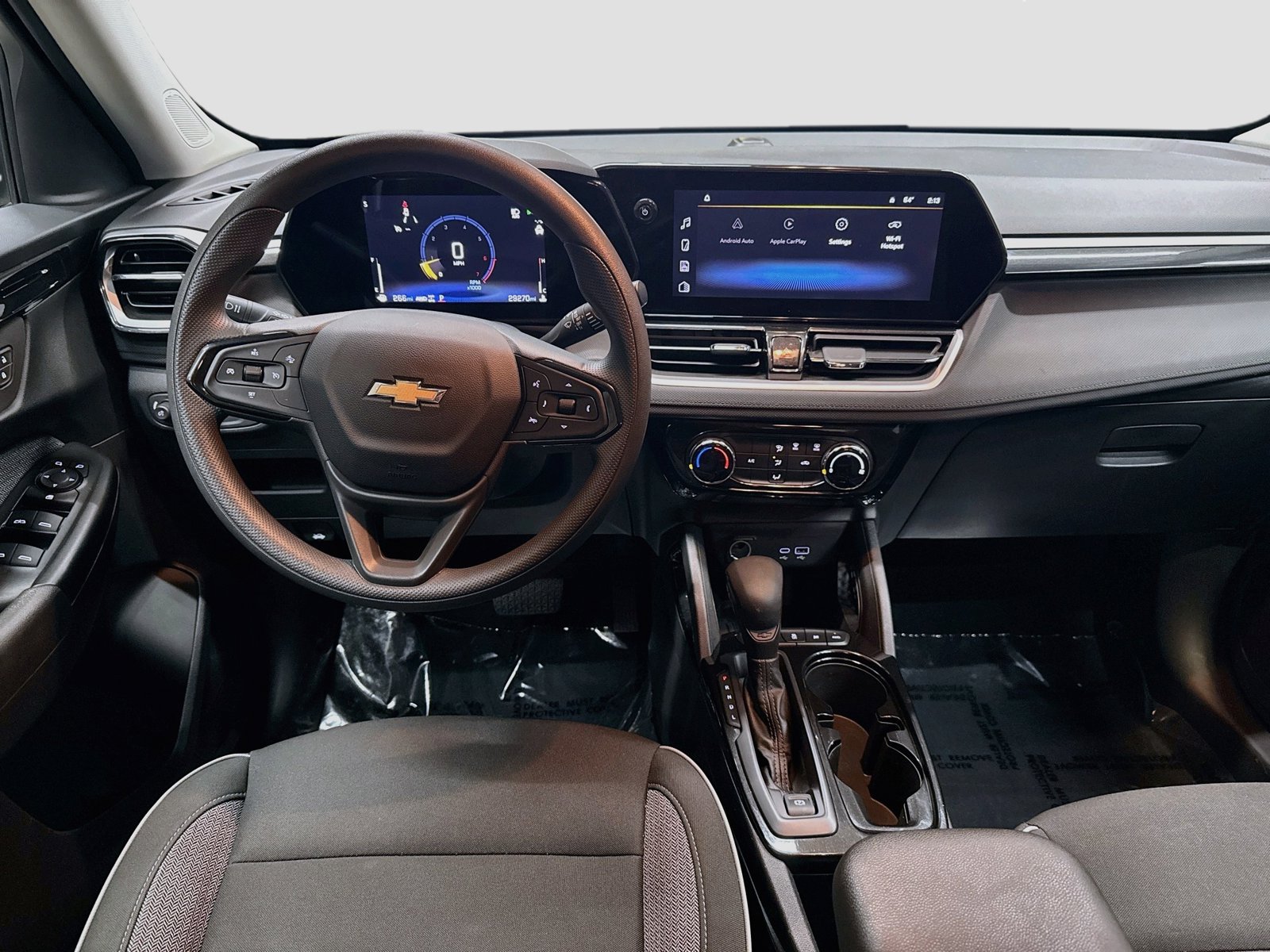 Used 2025 Chevrolet TrailBlazer LT AWD/4WD image 23