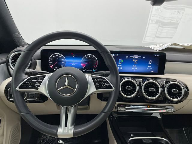 New 2025 Mercedes-Benz CLA 250 image 3