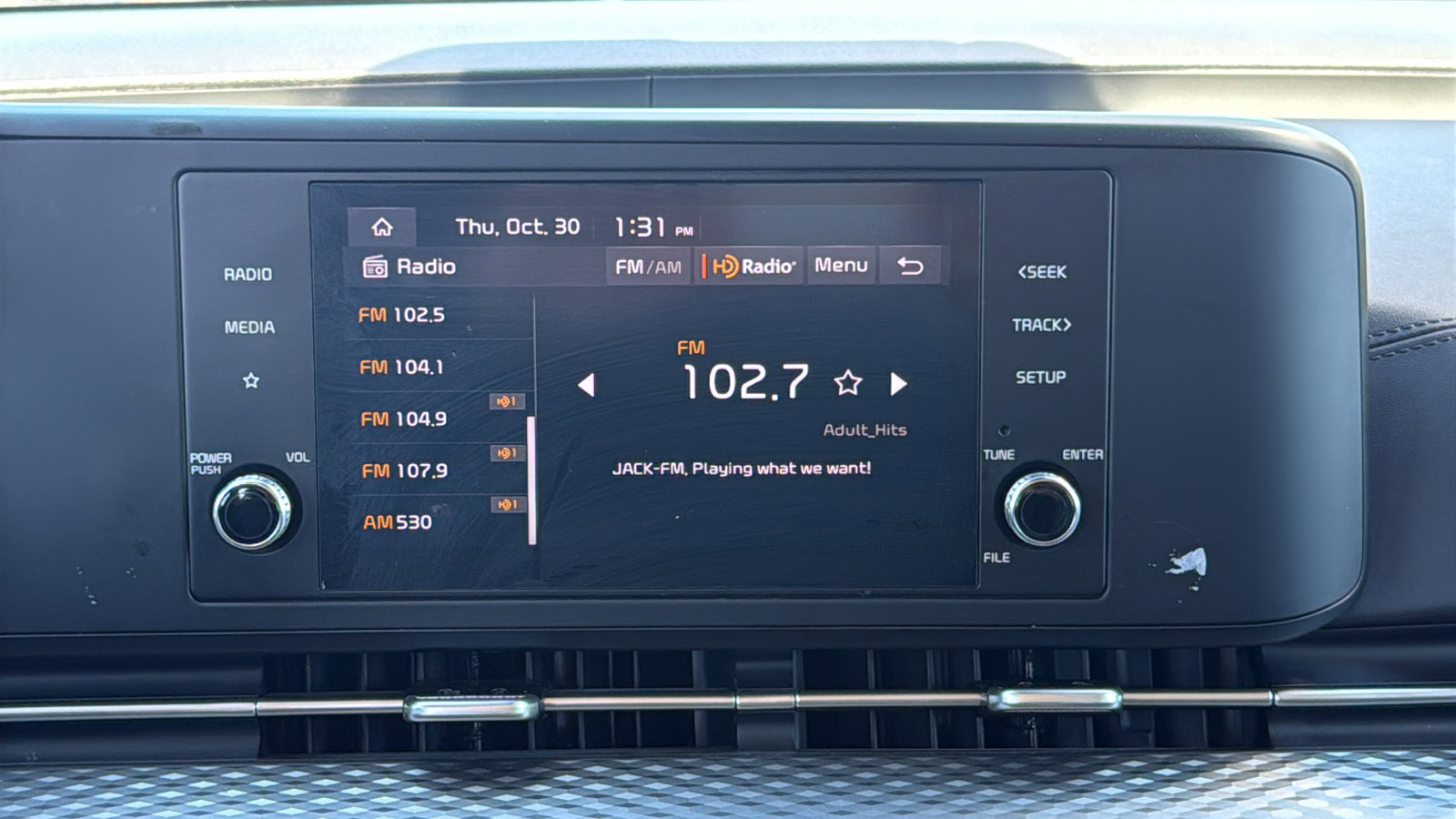 Used 2024 Kia Carnival LX image 23