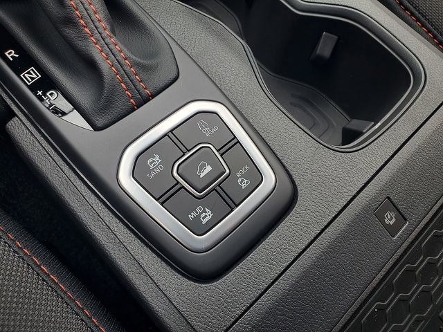 New 2026 Nissan Frontier PRO-4X w/ Pro-4x Convenience Package image 24