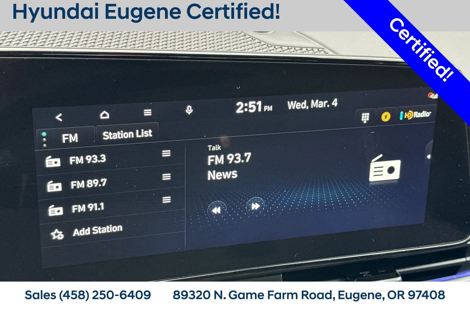 Used 2025 Hyundai Elantra SEL FWD image 23