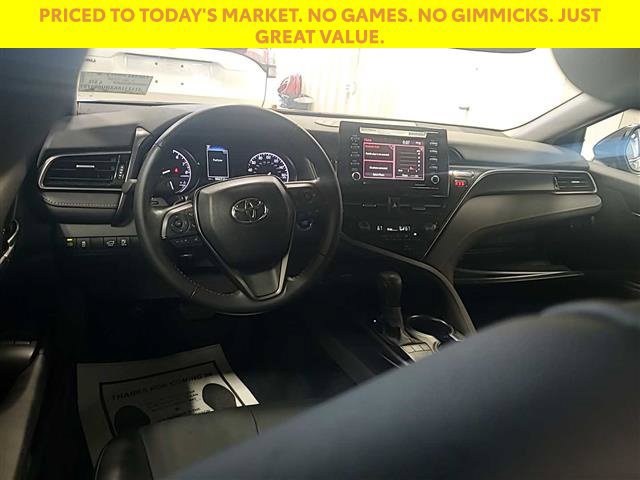 Used 2024 Toyota Camry SE w/ Convenience Package FWD image 13