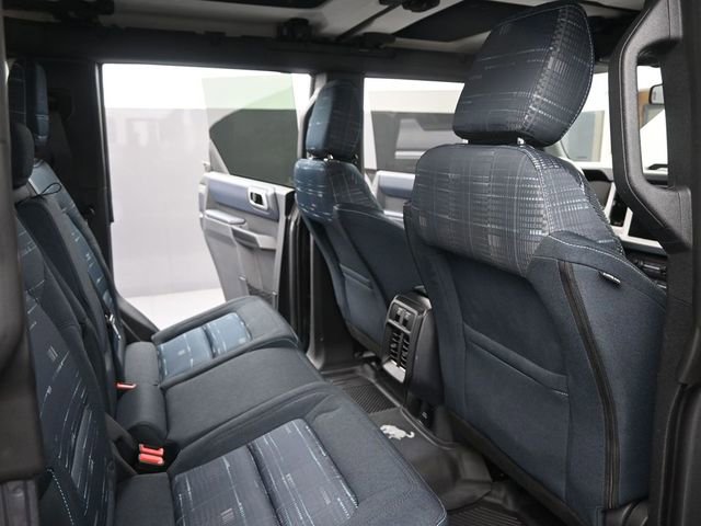 Used 2025 Ford Bronco Heritage Edition image 18