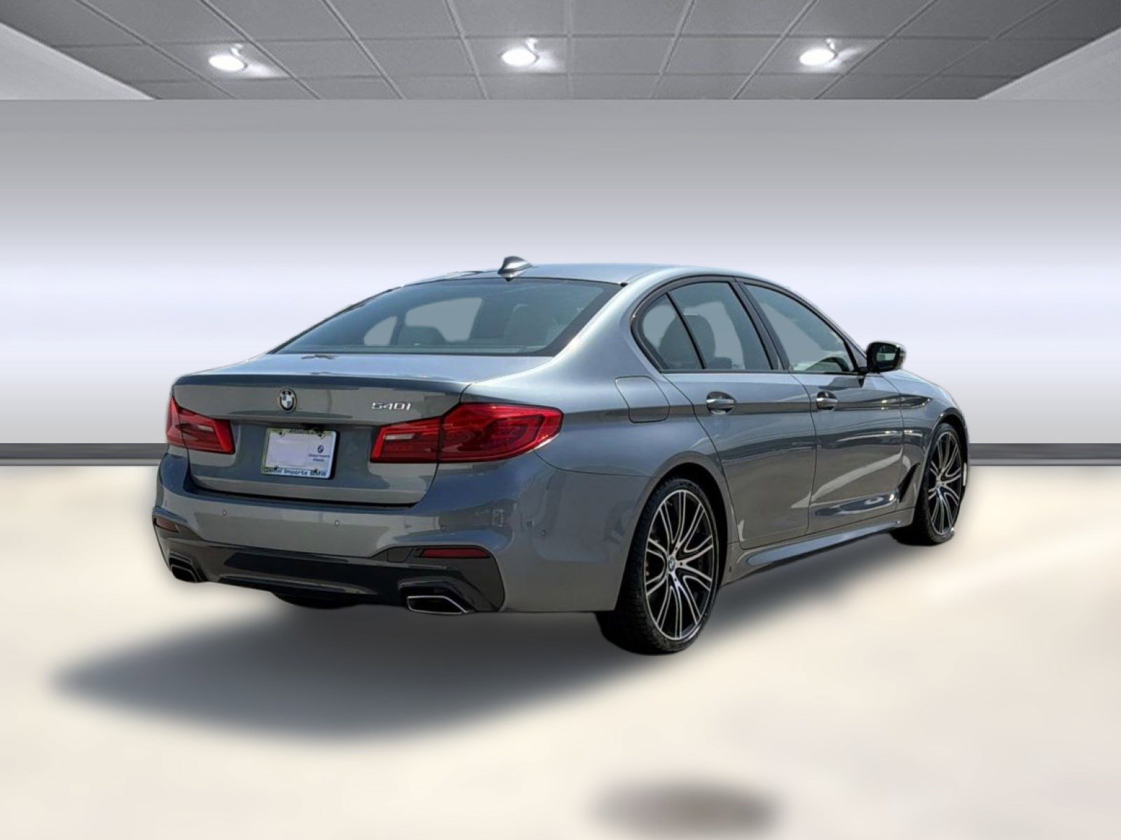 Used 2020 BMW 540i w/ M Sport Package RWD image 8