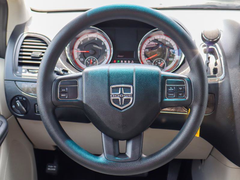 Used 2012 Dodge Grand Caravan SE FWD image 11