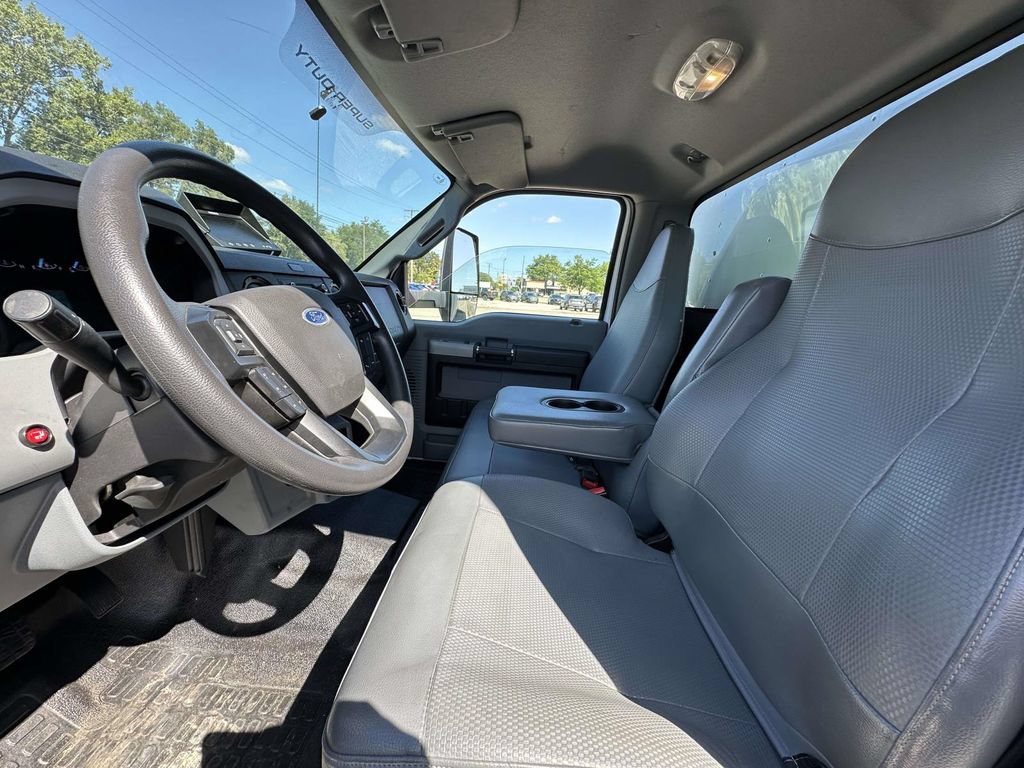 Used 2021 Ford F650 2WD Regular Cab Super Duty image 11