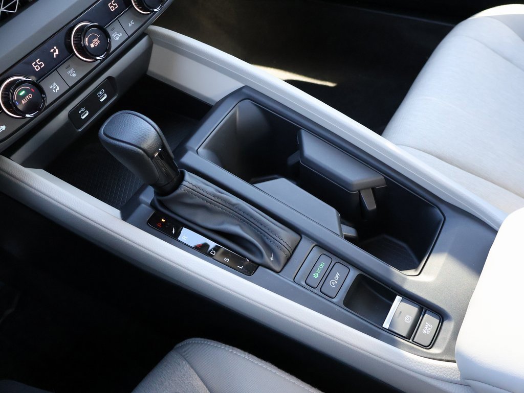 New 2025 Honda Accord SE image 23