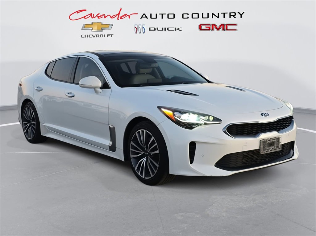 Used 2018 Kia Stinger Premium image 3