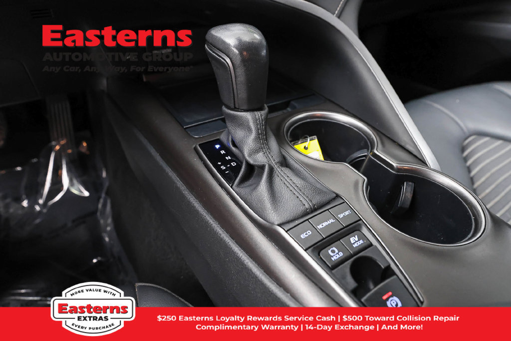 Used 2024 Toyota Camry SE FWD image 14