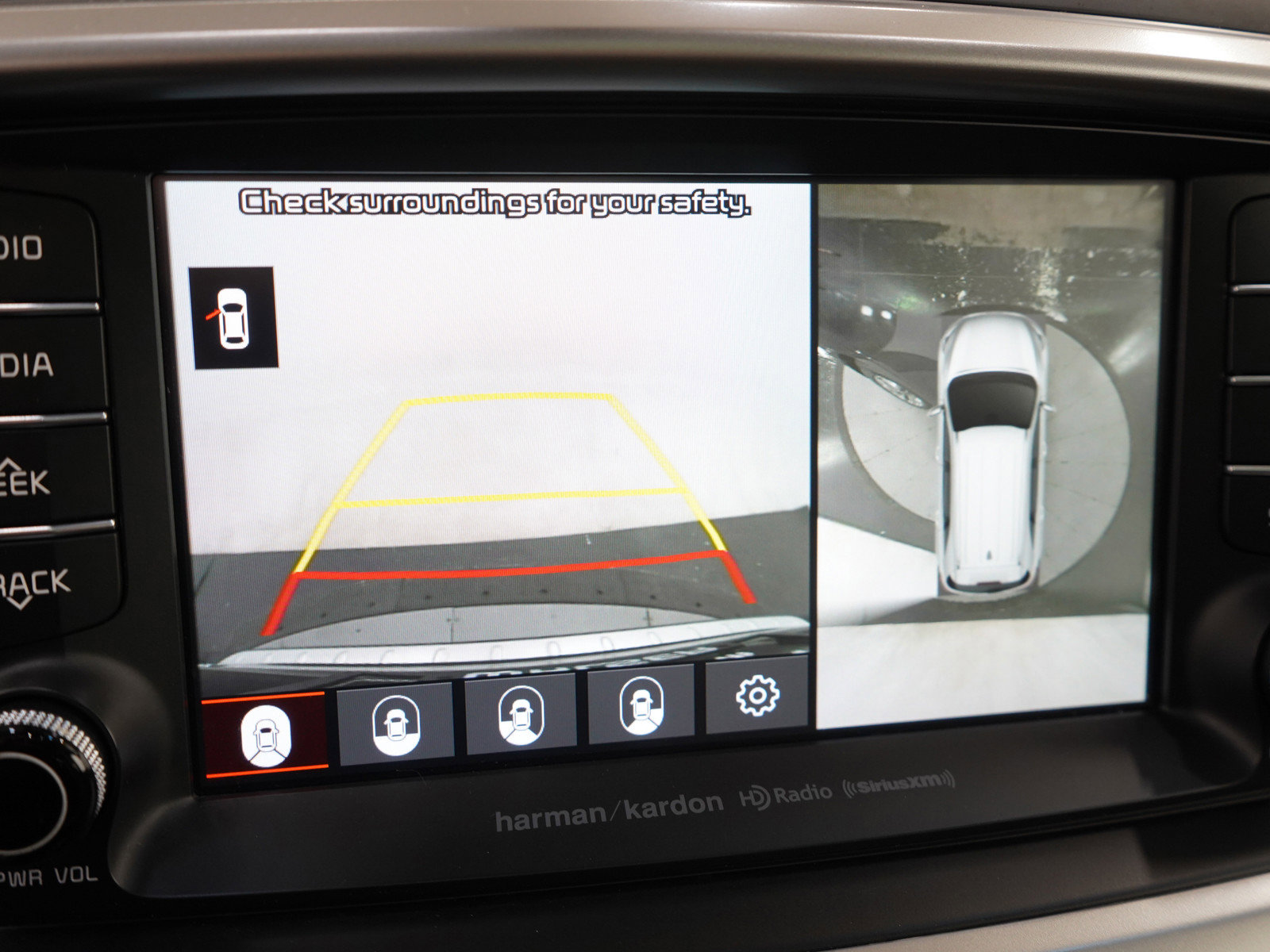 Used 2019 Kia Sorento SX w/ SX Touring Package image 34