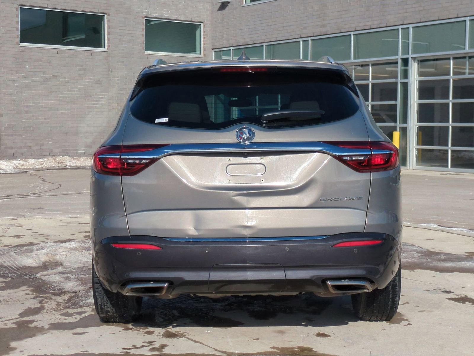 Used 2019 Buick Enclave Essence image 7