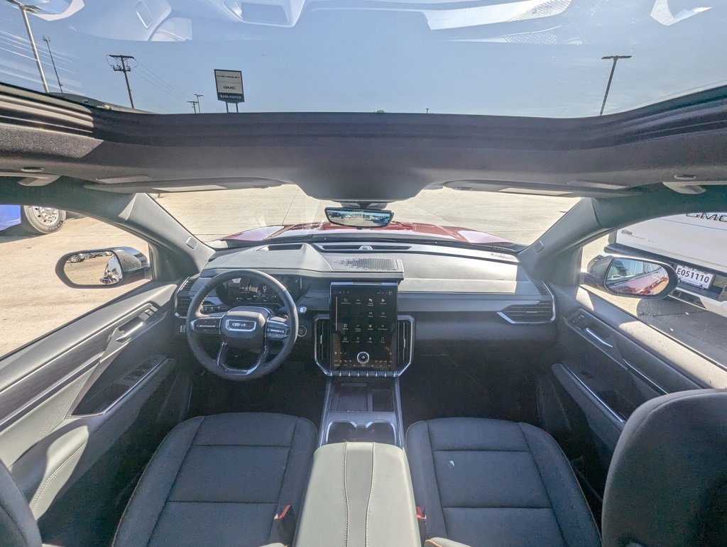 New 2026 GMC Acadia AT4 w/ Luxury Package image 18