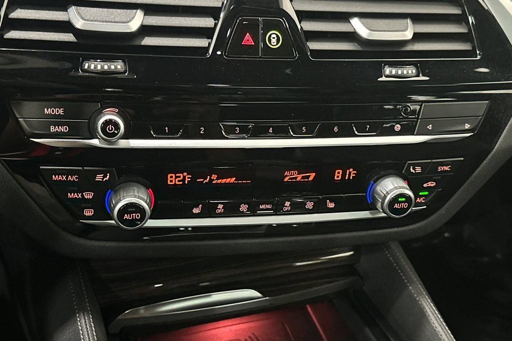 Used 2023 BMW 540i xDrive w/ M Sport Package AWD/4WD image 24