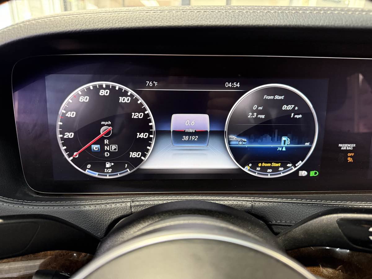 Used 2019 Mercedes-Benz S 450 4MATIC Sedan w/ Premium Package image 17