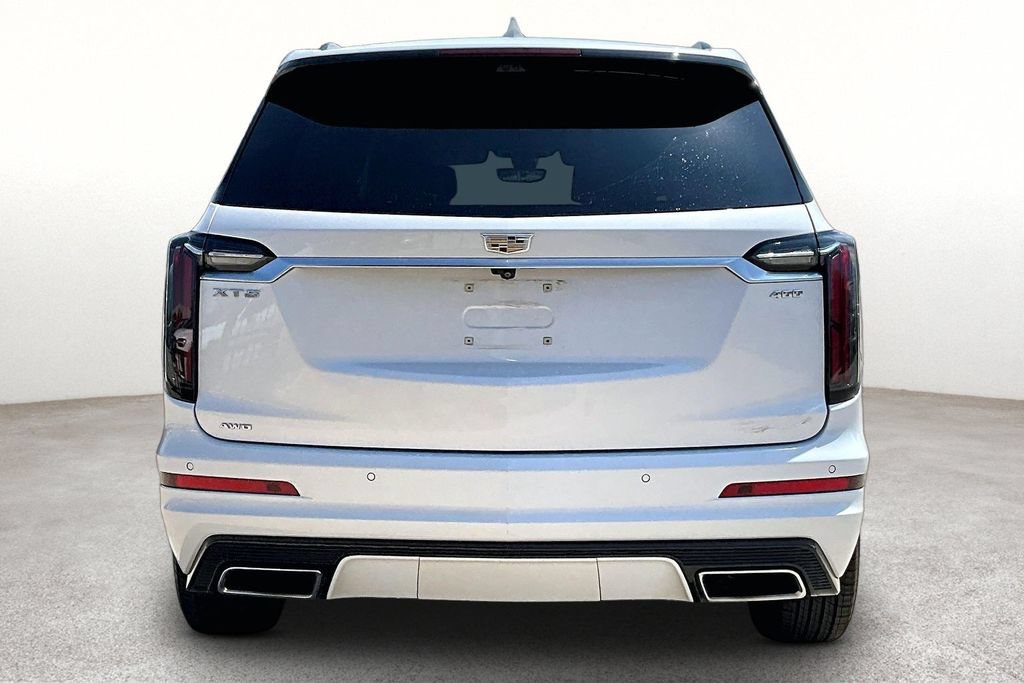 Used 2024 Cadillac XT6 Sport w/ Platinum Package AWD/4WD image 4