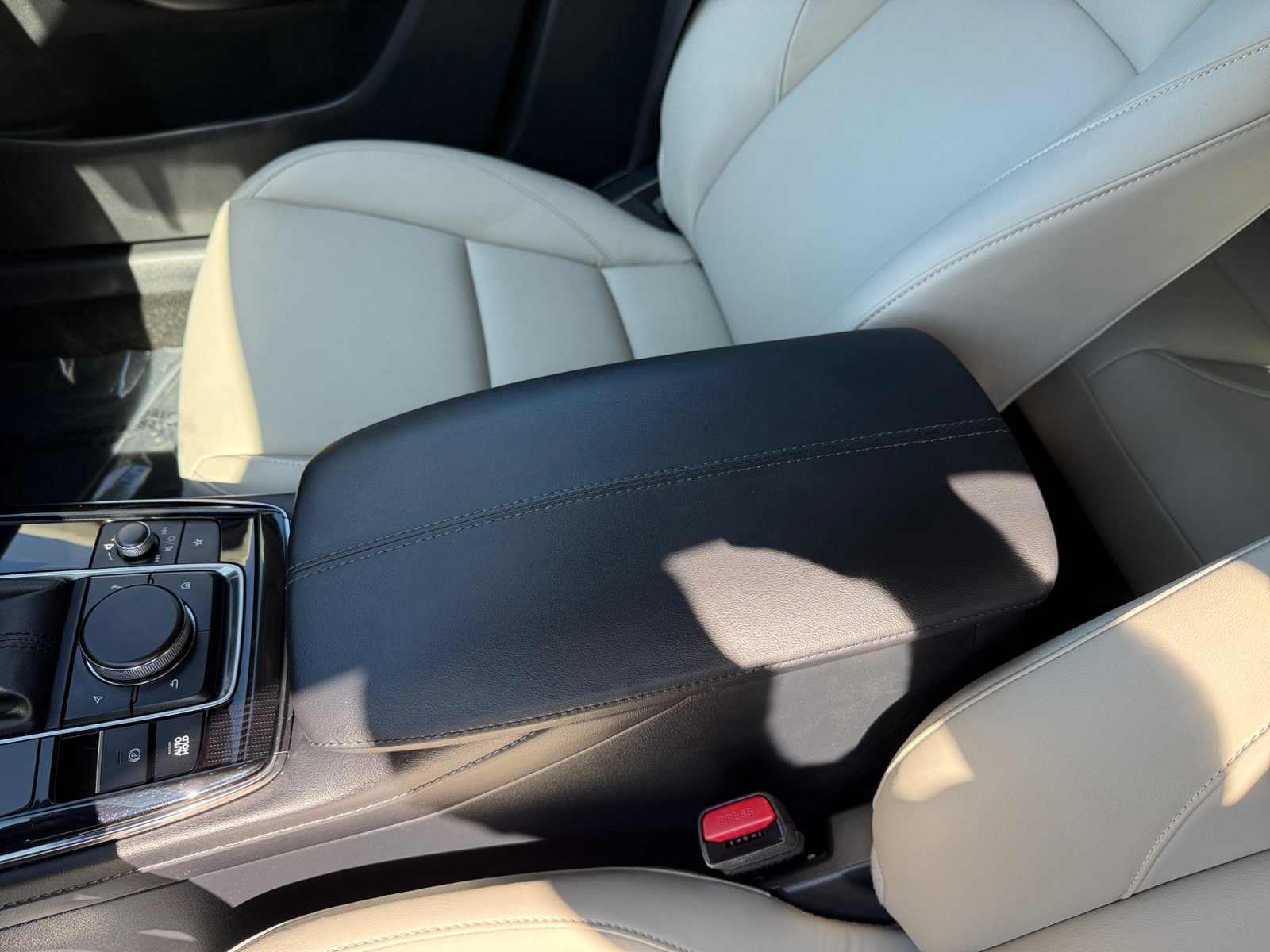 Used 2025 MAZDA CX-30 AWD 2.5 S w/ Preferred Package image 14