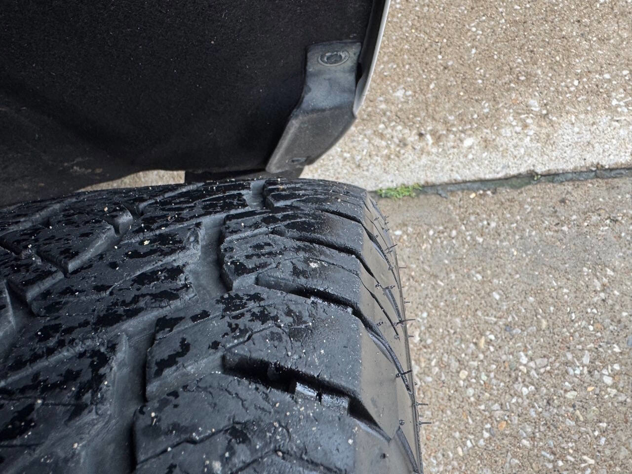 Used 2019 GMC Yukon XL Denali image 5