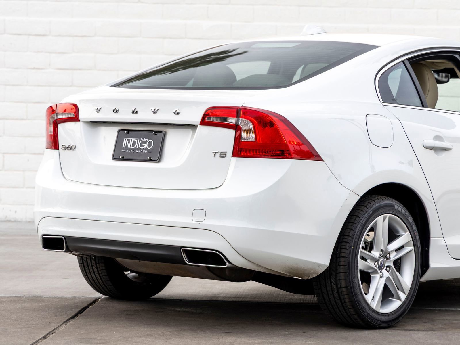 Used 2015 Volvo S60 T5 Premier image 11
