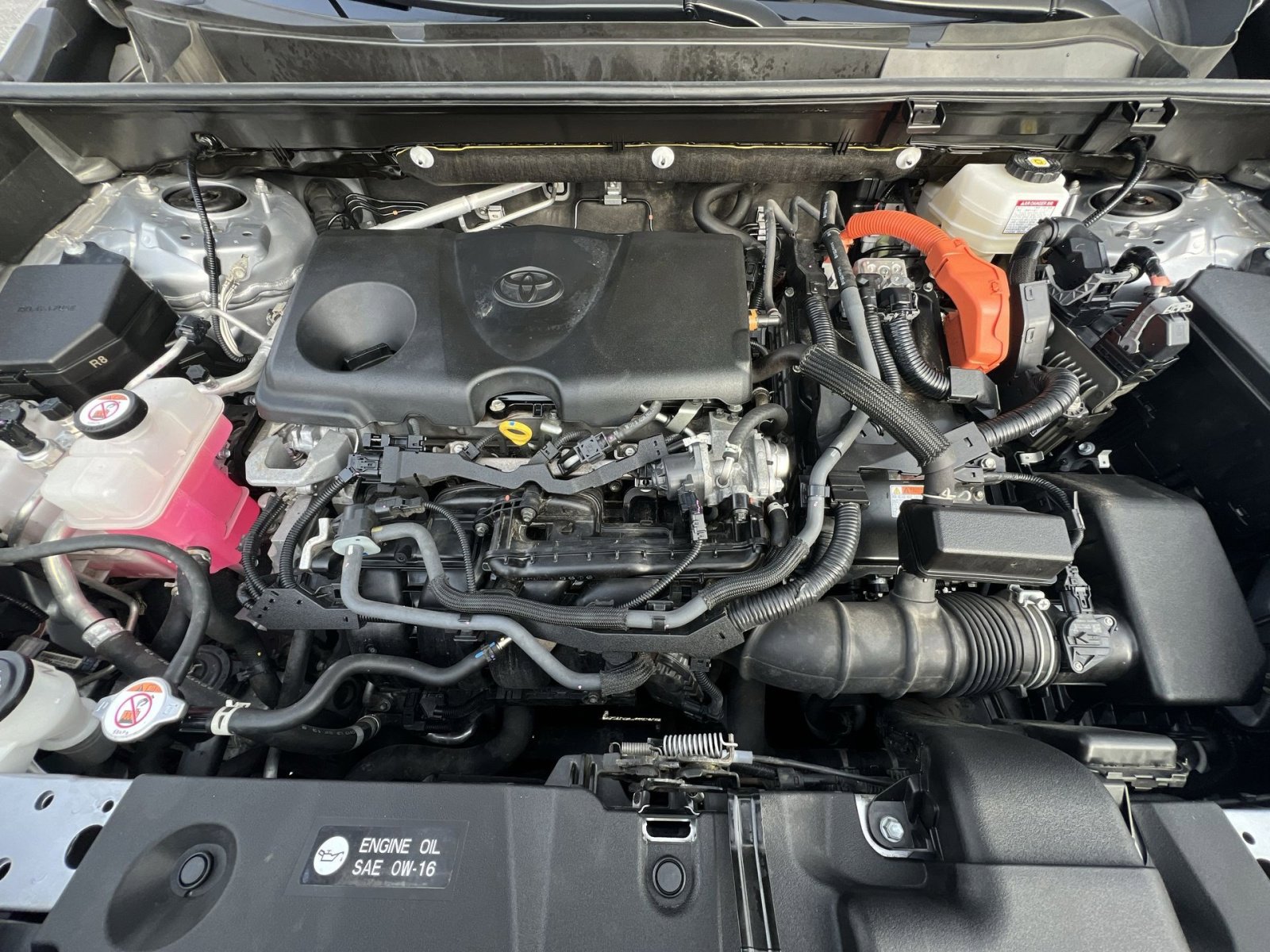 Used 2022 Toyota RAV4 SE w/ Convenience Package image 27