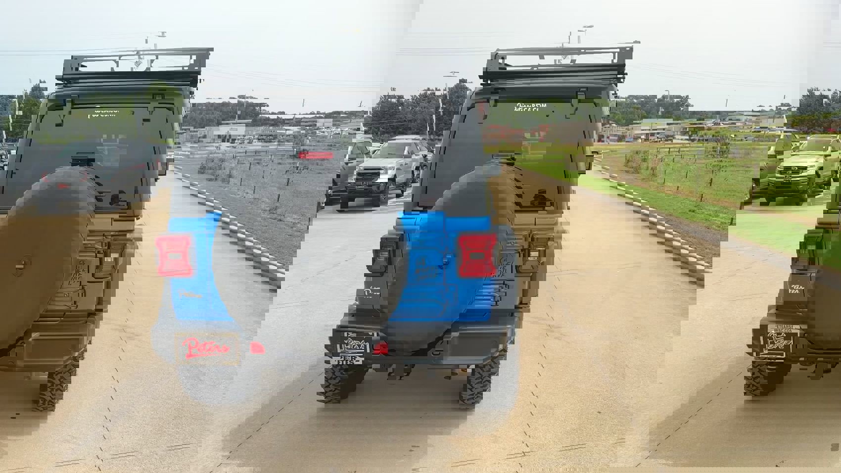 Used 2024 Jeep Wrangler Willys image 8