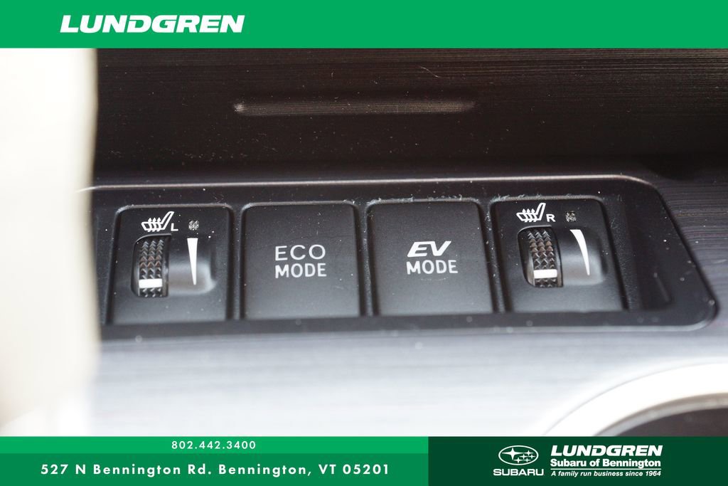 Used 2013 Toyota Camry LE image 34