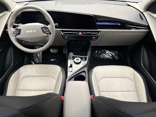 Used 2023 Kia Niro Wave w/ Wave Preserve Package FWD image 14