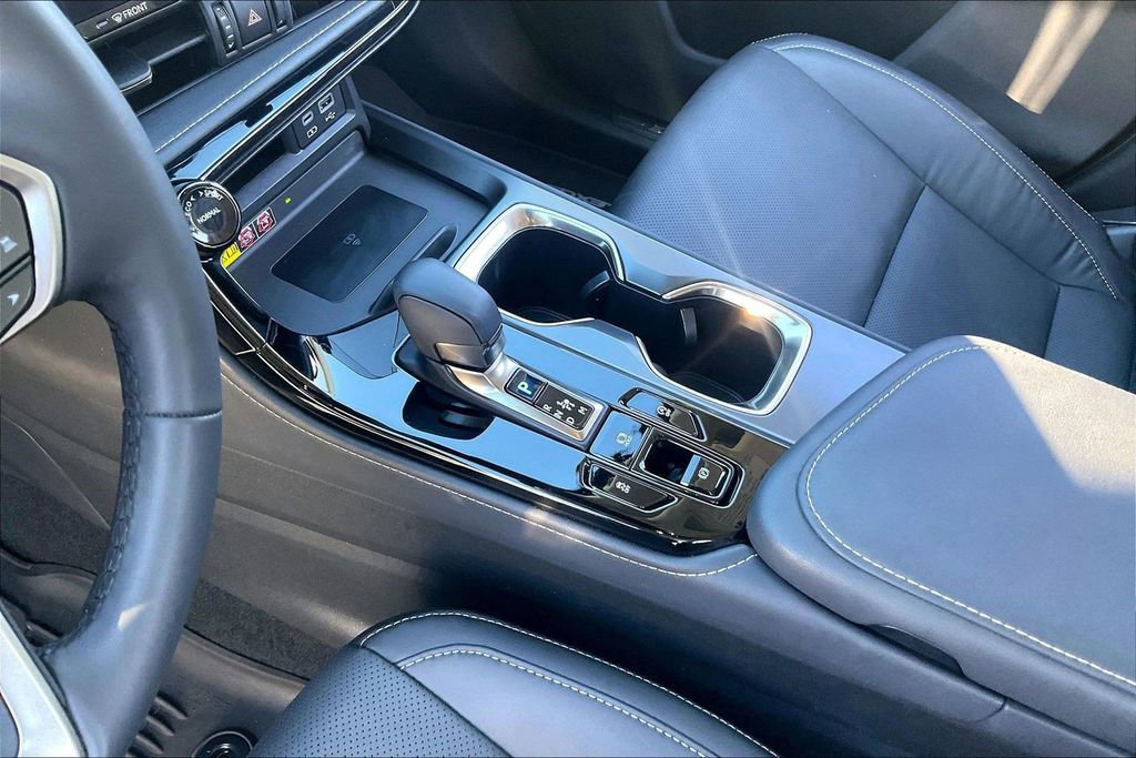 Used 2022 Lexus NX 250 FWD w/ Premium Package image 30