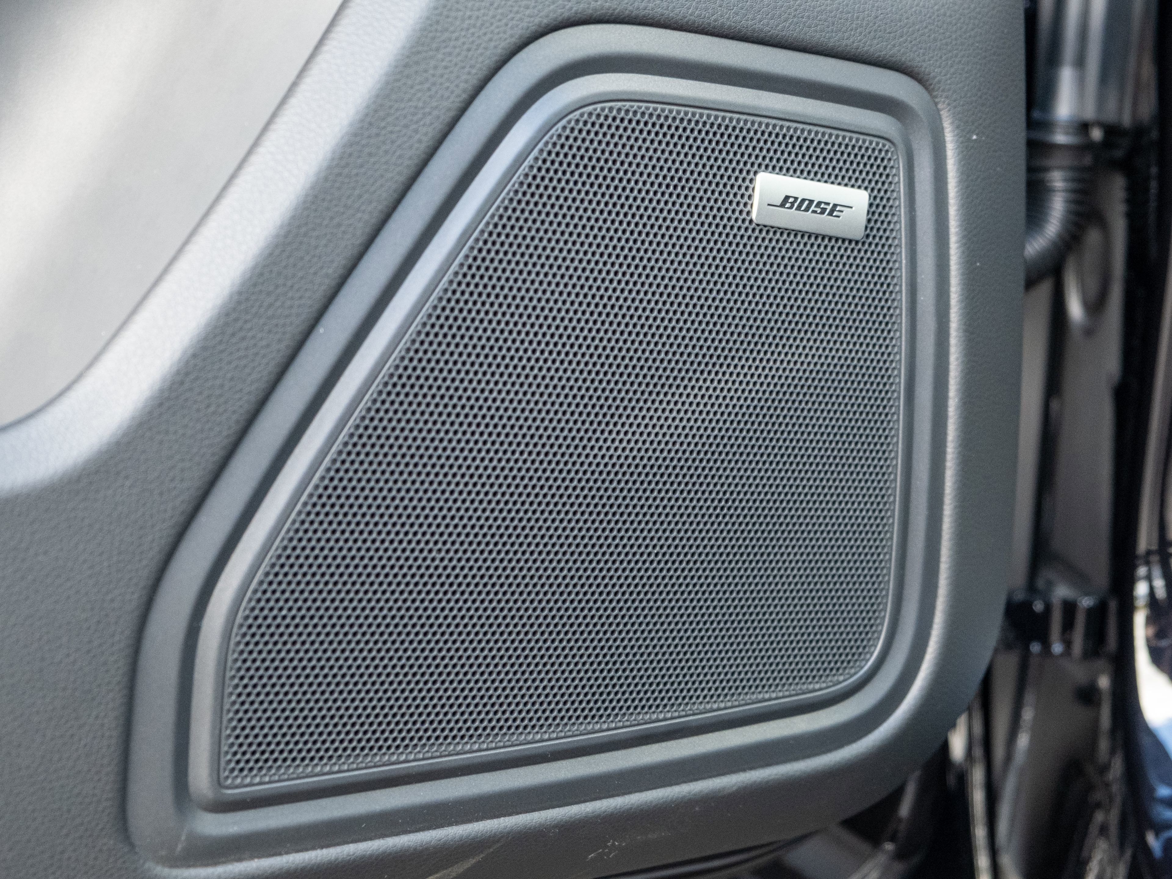 Used 2026 Porsche Macan image 16