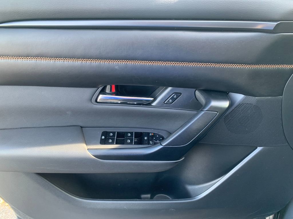 Used 2024 MAZDA CX-50 AWD 2.5 S w/ Premium Plus Pkg image 12