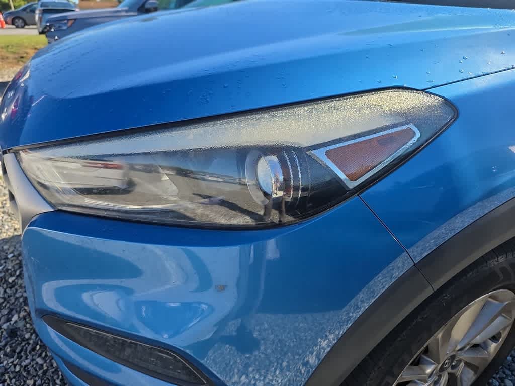 Used 2018 Hyundai Tucson SEL FWD image 2